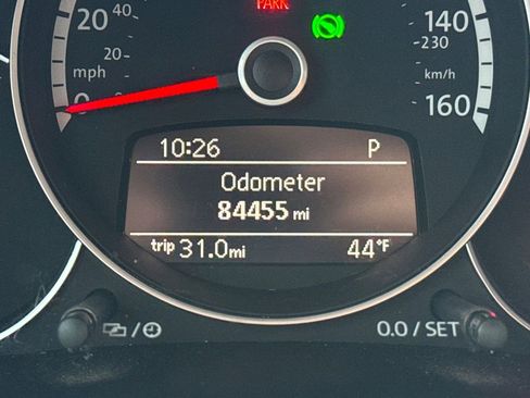 Used 2013 Volkswagen Beetle 2.5 image 17