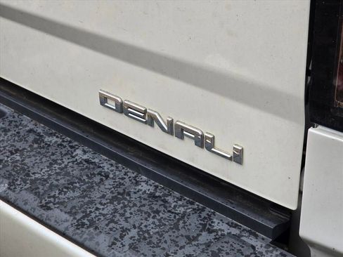 Used 2018 GMC Sierra 1500 Denali AWD/4WD image 15