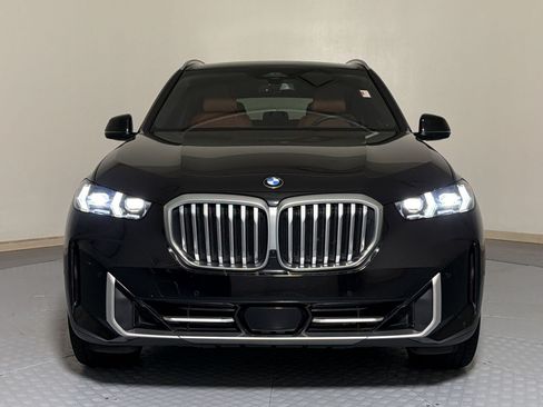 Certified 2024 BMW X5 xDrive40i w/ Premium Package AWD/4WD image 6