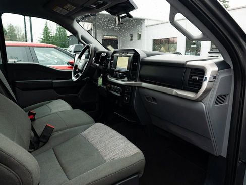Used 2023 Ford F150 XLT AWD/4WD image 24