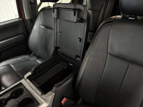 Used 2020 Ford F250 Lariat w/ Lariat Value Package AWD/4WD image 36