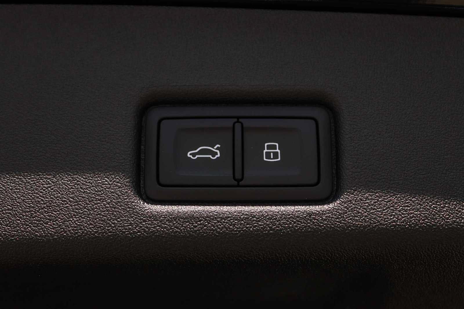 New 2026 Audi Q5 Premium AWD/4WD image 33