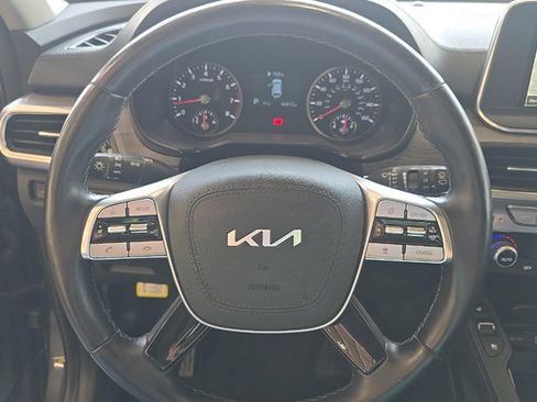 Used 2022 Kia Telluride EX w/ EX Premium Package AWD/4WD image 8
