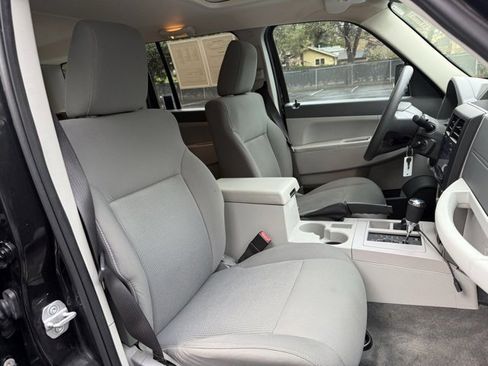 Used 2008 Jeep Liberty Sport w/ Popular Equipment Group image 12