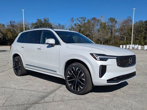 New 2026 Volvo XC90 T8 Plus AWD/4WD image 8