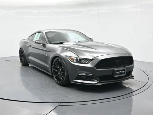 Used 2015 Ford Mustang Coupe RWD image 51