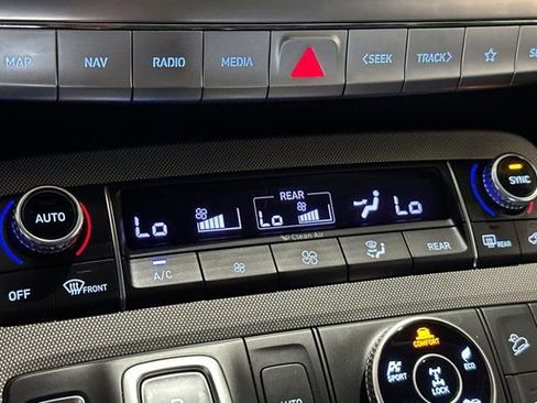 Used 2022 Hyundai Palisade Limited image 21