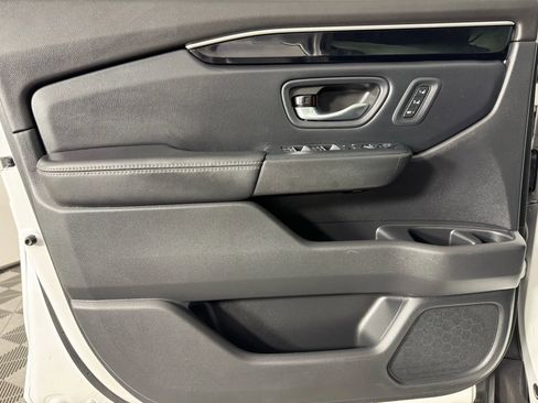 Used 2024 Honda Pilot Touring image 46