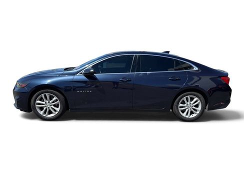 Used 2017 Chevrolet Malibu LT FWD image 24