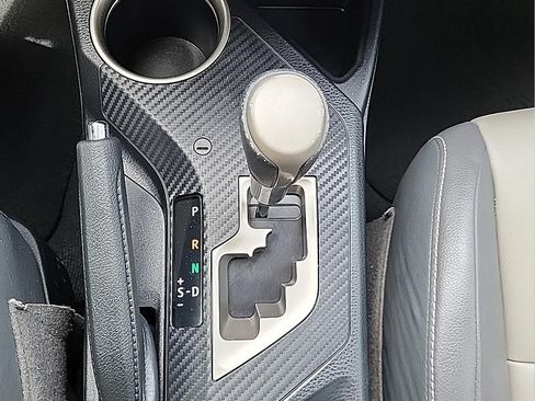 Used 2014 Toyota RAV4 Limited AWD/4WD image 28