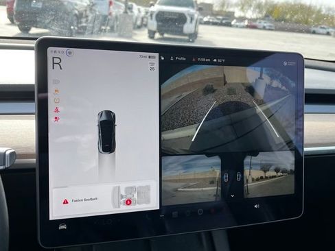 Used 2022 Tesla Model Y Performance image 24