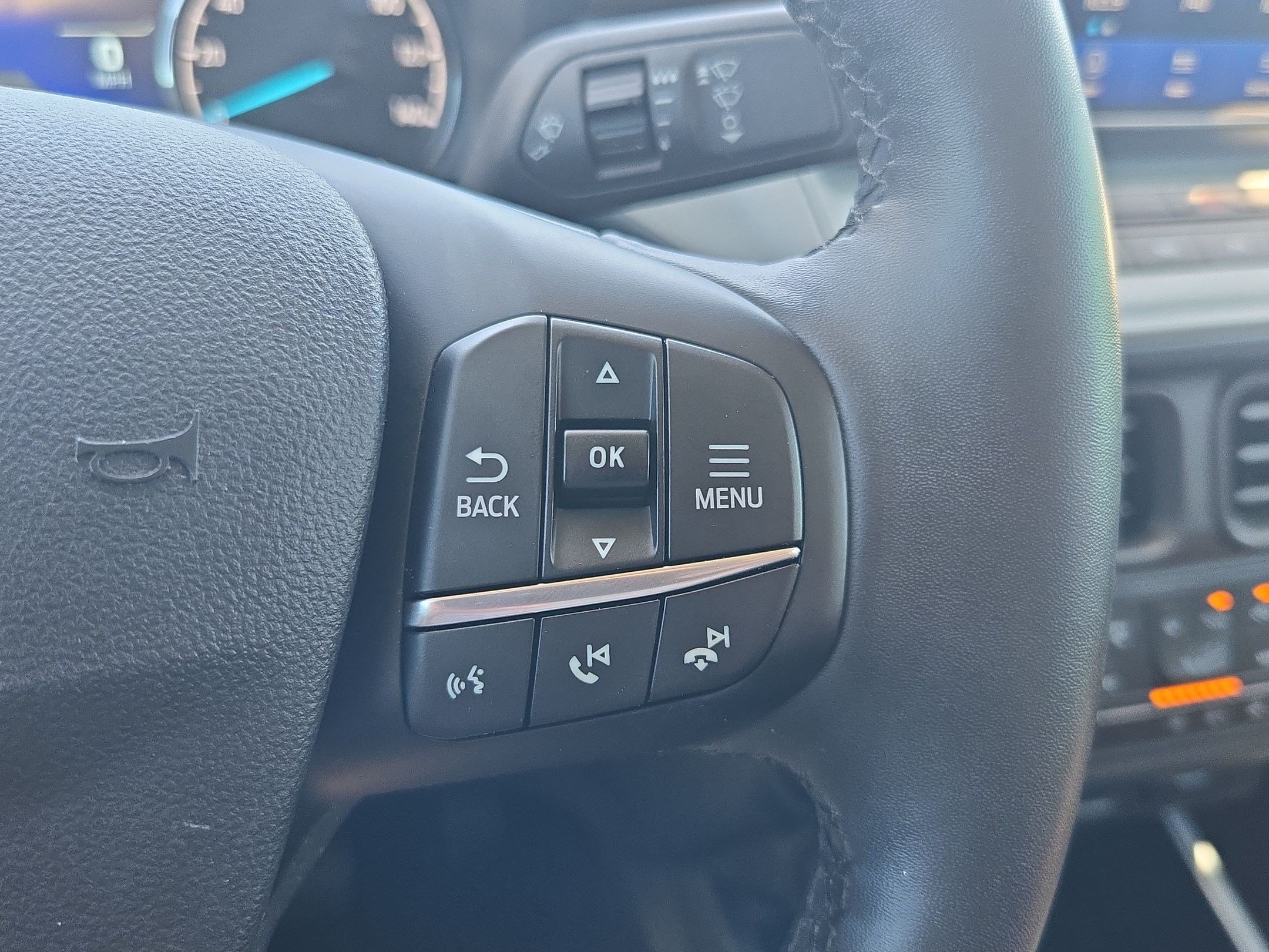 Certified 2024 Ford Maverick Lariat w/ 4K Tow Package AWD/4WD image 20