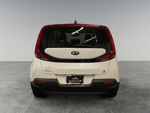 Used 2020 Kia Soul S FWD image 23