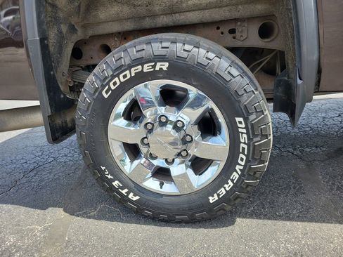 Used 2018 GMC Sierra 2500 SLT AWD/4WD image 8