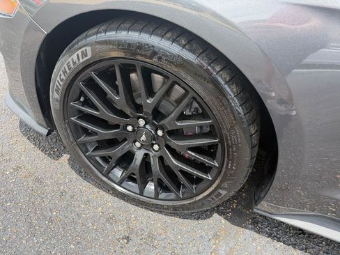 Used 2020 Ford Mustang GT Premium w/ GT Performance Package RWD image 26
