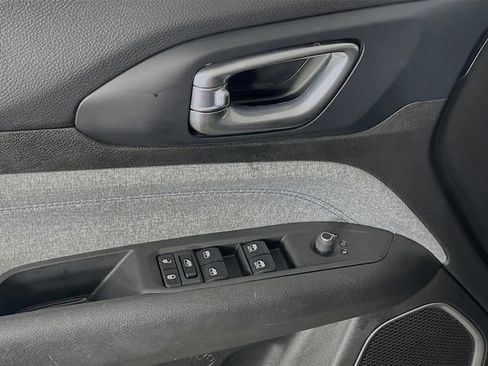 Used 2023 Jeep Compass Sport AWD/4WD image 18