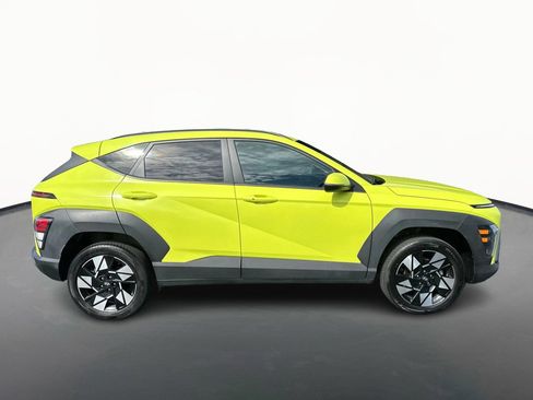 Used 2024 Hyundai Kona SEL image 2