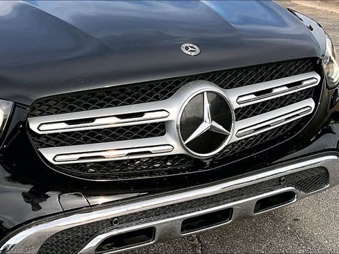 Certified 2021 Mercedes-Benz GLC 300 image 30