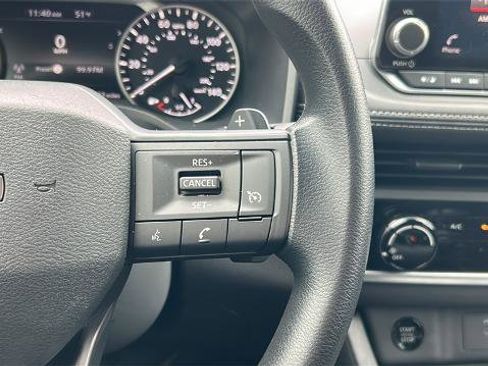 Certified 2025 Nissan Rogue S image 24