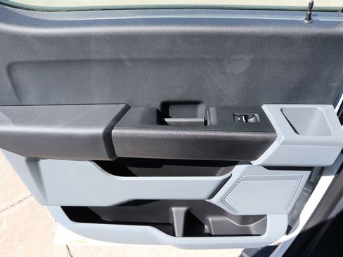 New 2025 Ford F550 4x4 Crew Cab Super Duty image 16