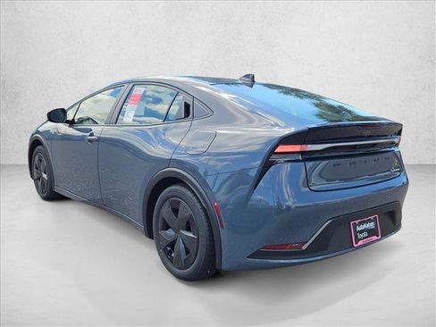 New 2026 Toyota Prius Plug-In Hybrid image 8