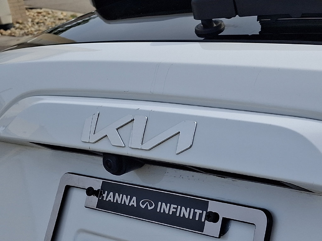 Used 2024 Kia Niro Wave w/ Wave Preserve Package FWD image 32