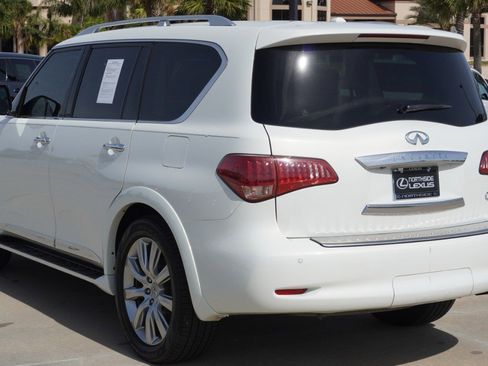 Used 2012 INFINITI QX56 2WD w/ Deluxe Touring Pkg image 8