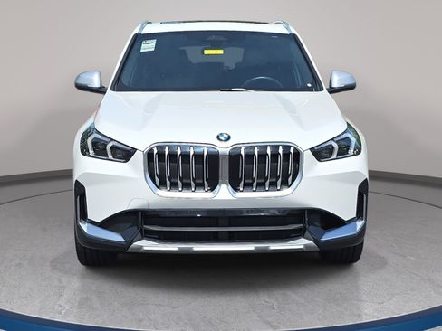 Used 2024 BMW X1 xDrive28i w/ Convenience Package image 2