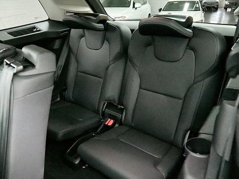 Certified 2023 Volvo XC90 B5 Plus w/ Protection Package Premier image 26