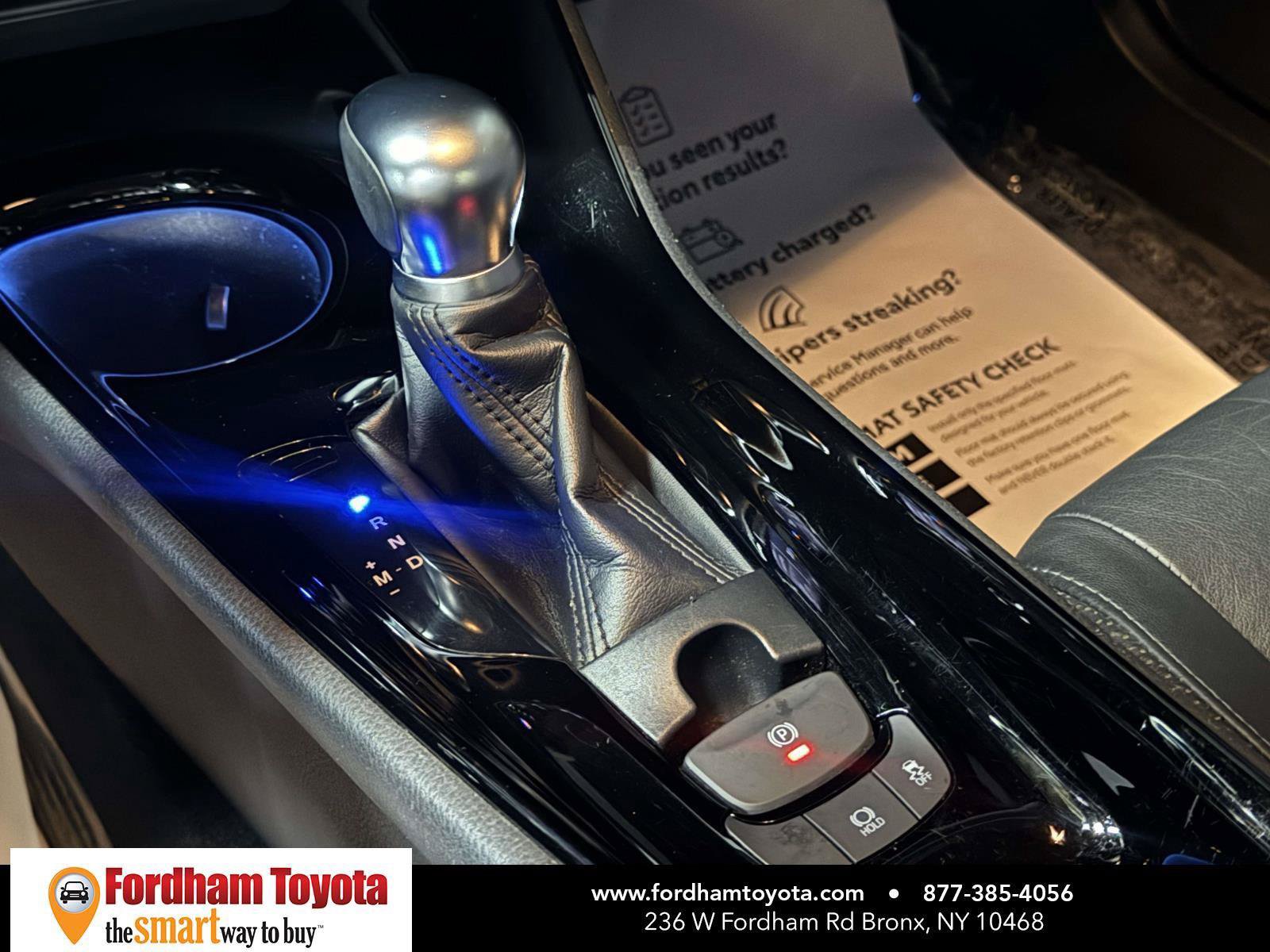 Used 2020 Toyota C-HR Limited FWD image 30