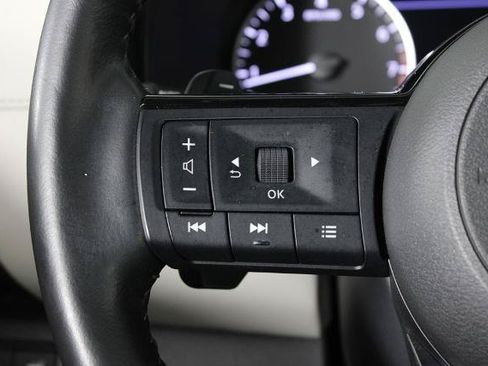 Certified 2025 Nissan Pathfinder SL w/ Cargo Package FWD image 28
