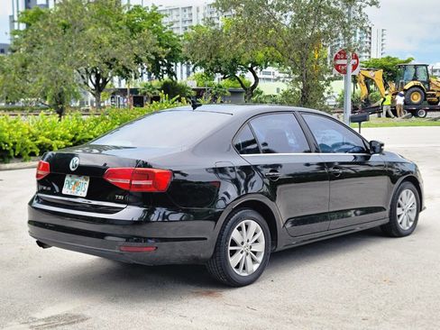 Used 2015 Volkswagen Jetta Sport image 6