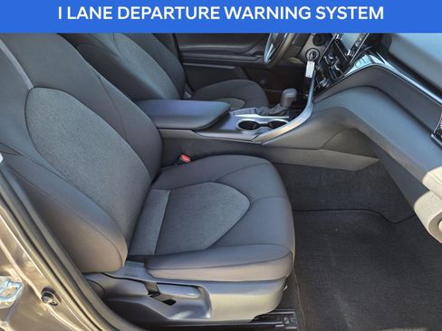 Used 2024 Toyota Camry LE image 14