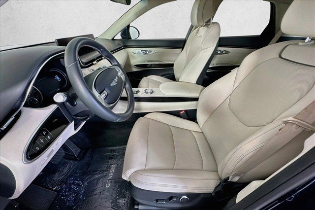 Used 2023 Genesis GV70 2.5T AWD/4WD image 19