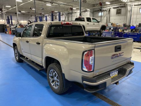 Used 2022 GMC Canyon AT4 AWD/4WD image 5