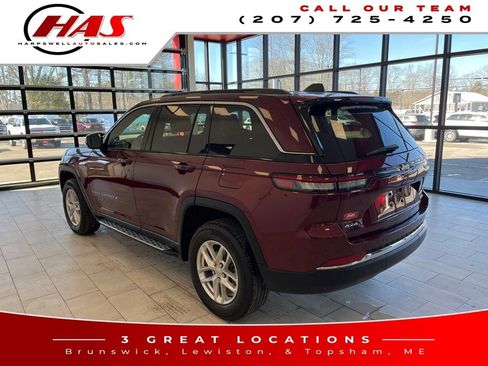 Used 2025 Jeep Grand Cherokee Laredo X w/ Trailer Tow Package image 3