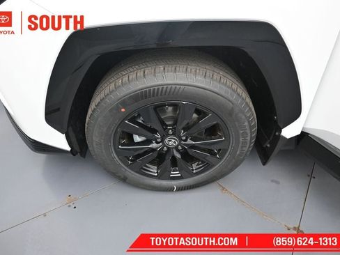 New 2026 Toyota RAV4 SE w/ Convenience Package AWD/4WD image 35