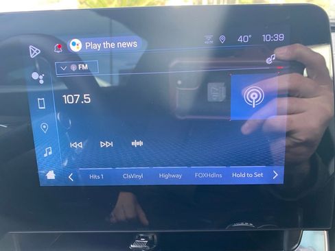 Used 2024 Chevrolet Corvette Stingray Coupe w/ 1LT image 22