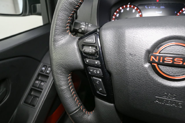 Used 2026 Nissan Frontier PRO-4X AWD/4WD image 26