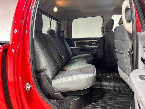 Certified 2019 RAM 1500 Big Horn AWD/4WD image 38