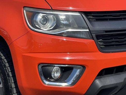 Used 2020 Chevrolet Colorado Z71 AWD/4WD image 32