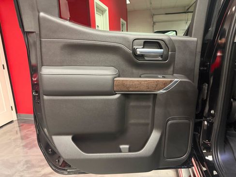 Used 2021 GMC Sierra 1500 Denali w/ Driver Alert Package II AWD/4WD image 33