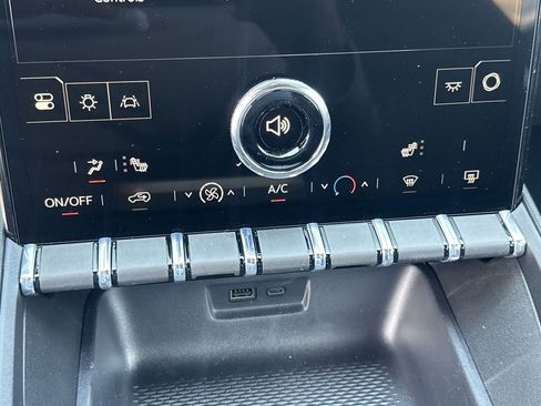 New 2026 GMC Terrain Elevation FWD image 18
