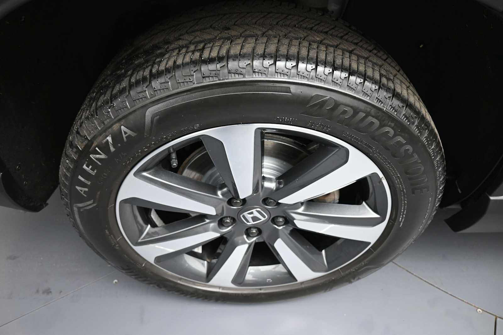 Certified 2023 Honda Pilot Elite image 13