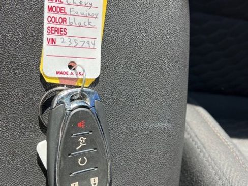 Used 2018 Chevrolet Equinox LT image 47