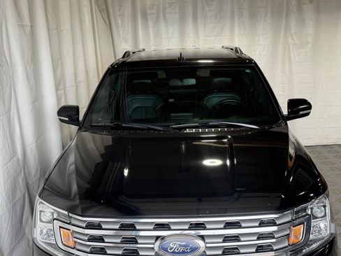 Used 2018 Ford Expedition Limited AWD/4WD image 2