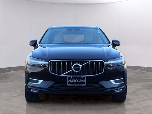 Used 2020 Volvo XC60 T5 Inscription image 2