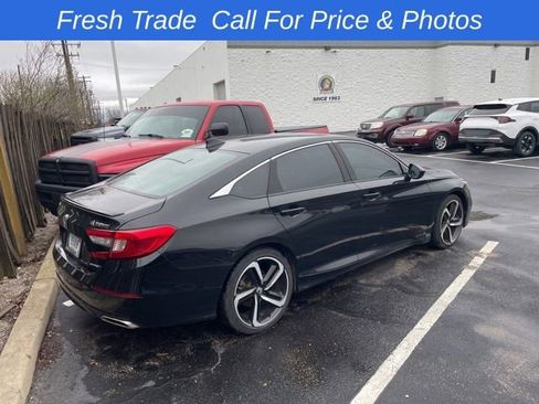 Used 2020 Honda Accord Sport image 11
