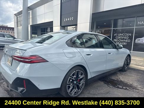 Used 2026 BMW 530i xDrive w/ M Sport Package image 10