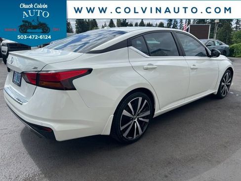 Used 2021 Nissan Altima 2.5 SR FWD image 7